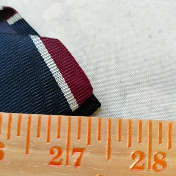 Lands' End Men's Navy, Red, Silver Striped Silk Tie Necktie Repp Handsewn In USA - Picture 8 of 11